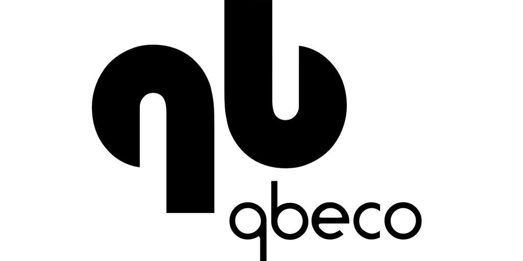 qbeco_background_logo_white